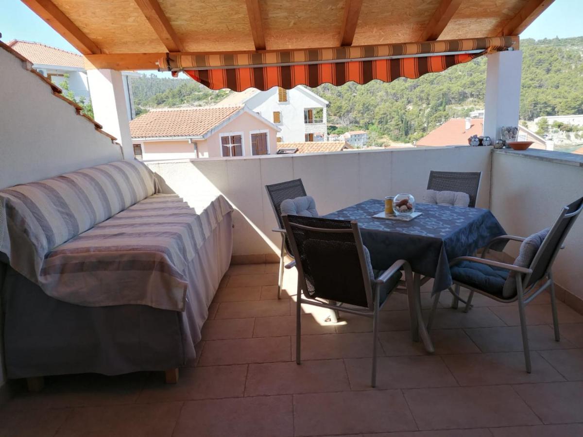 Misini Dvori Apartman Stomorska