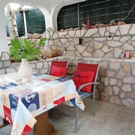 Apartments Misini Dvori Stomorska Exterior photo